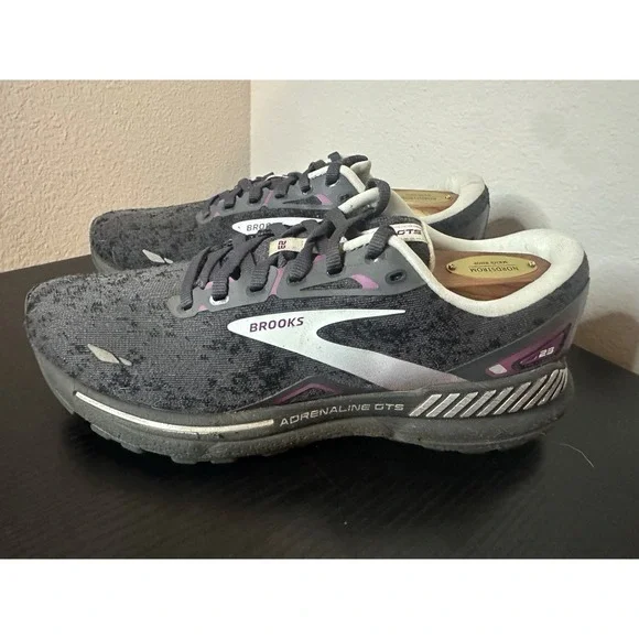 Brooks Adrenaline GTS 23 Women's Running Shoes Size 8.5 D Wide Black Purple - Picture 5 of 10